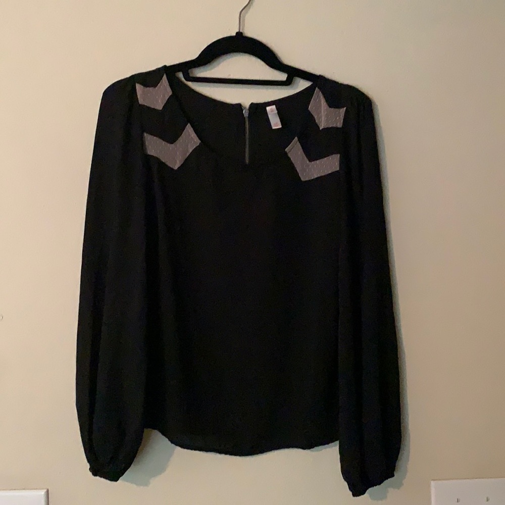 Black long sleeve blouse